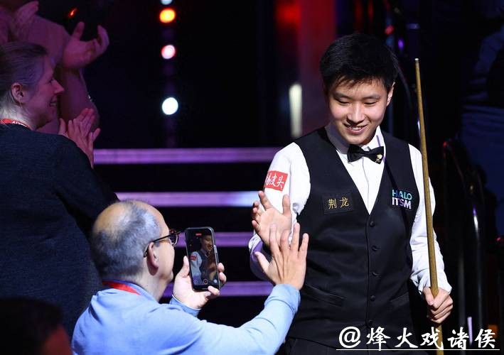 赵心童首杆 147 震撼诞生！中国军团两天三杆满分书写斯诺克新历史